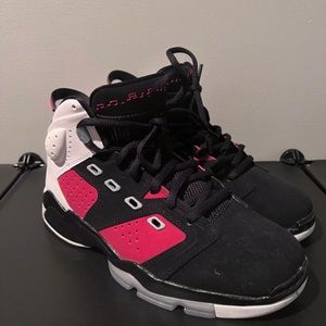 Women’s Jordans only worn a few times